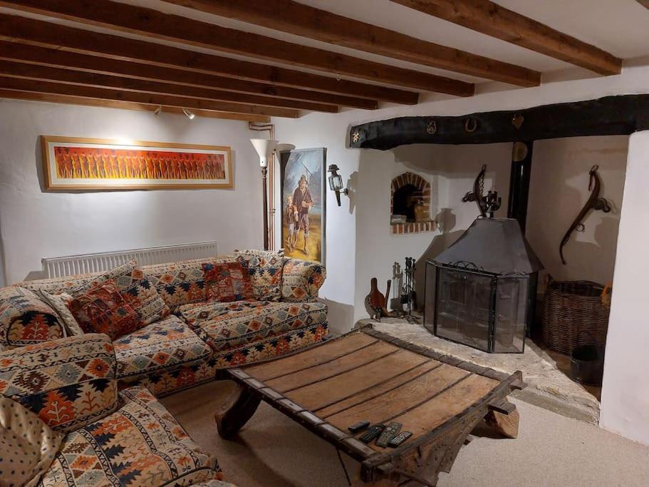 Stable Cottage - Sleeps 6, Near Lulworth Cove Dorchester Buitenkant foto